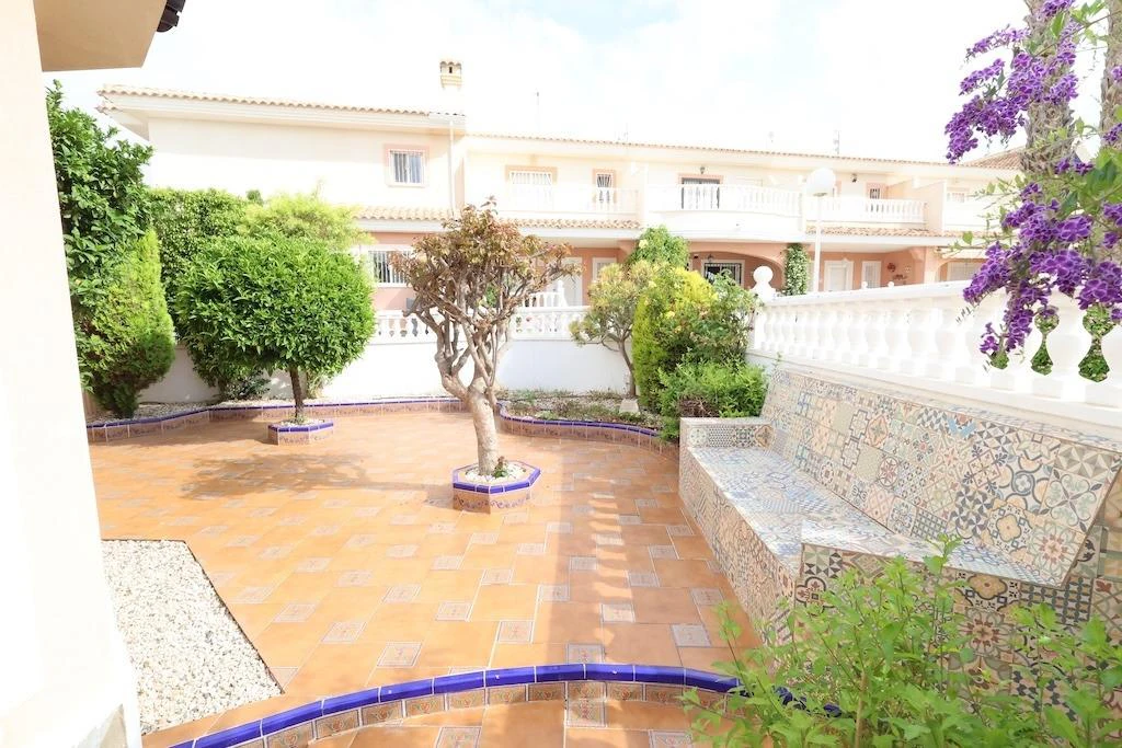 Maison jumelée à la vente à Rojales
