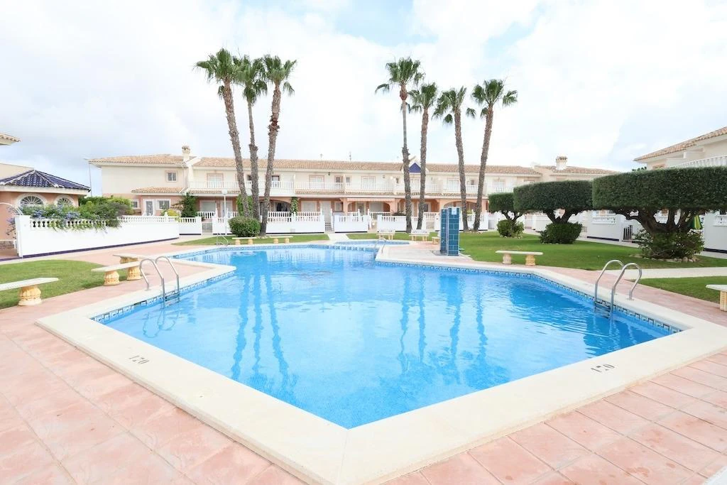 Maison jumelée à la vente à Rojales