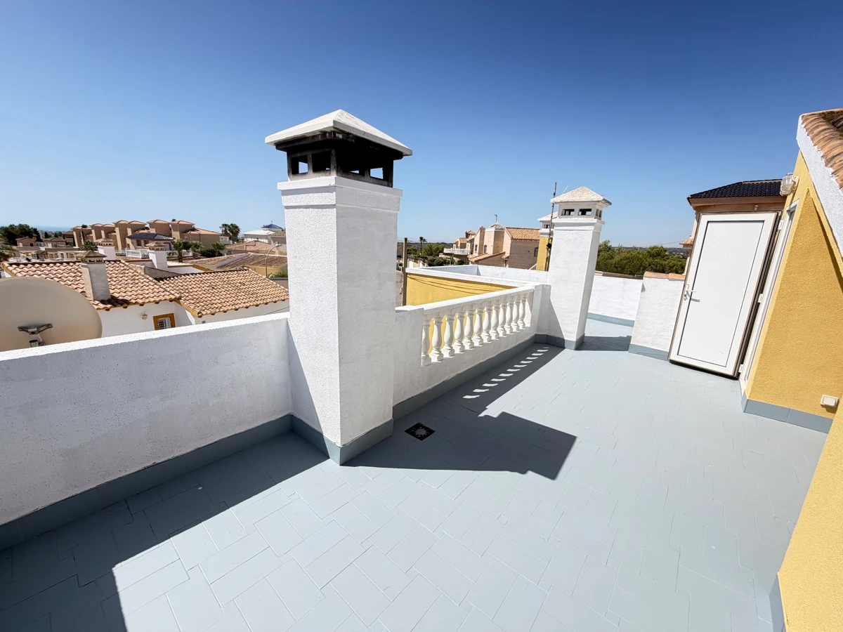 Villa till försäljning i Villamartin