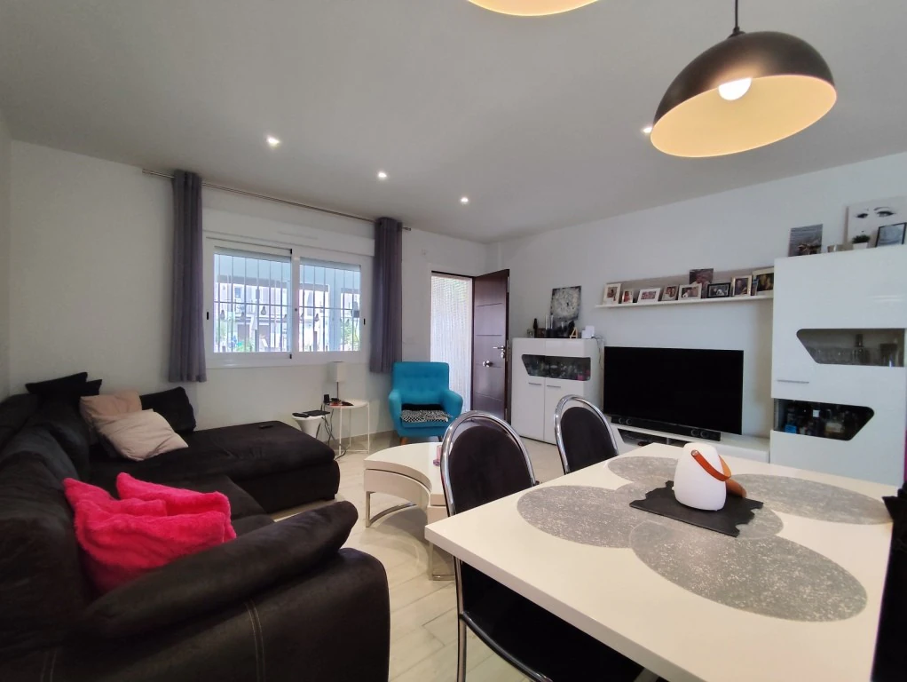 Terraced house for sale in Torrevieja