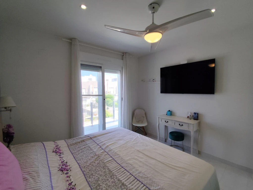 Terraced house for sale in Torrevieja