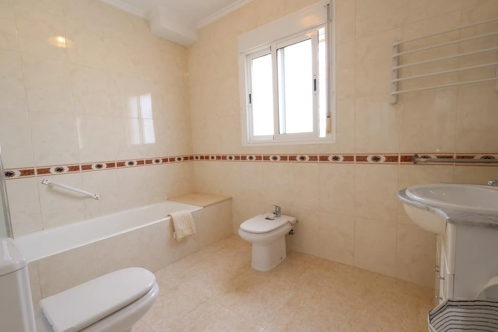 Maison jumelée à la vente à Rojales