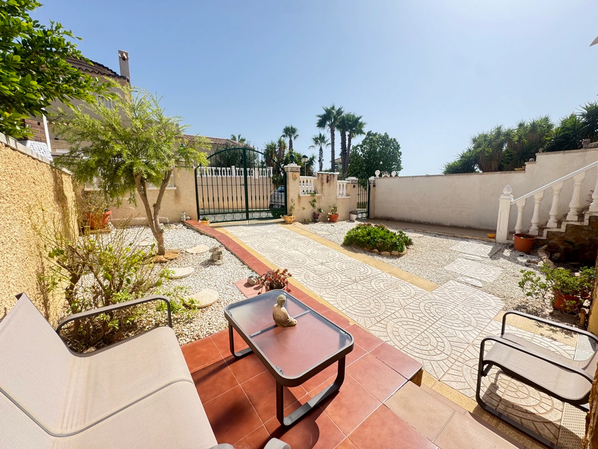 Chalet/Villa en venta en Villamartin