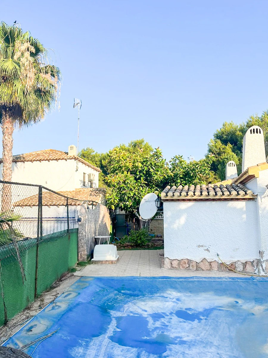 Villa for sale in Orihuela Costa