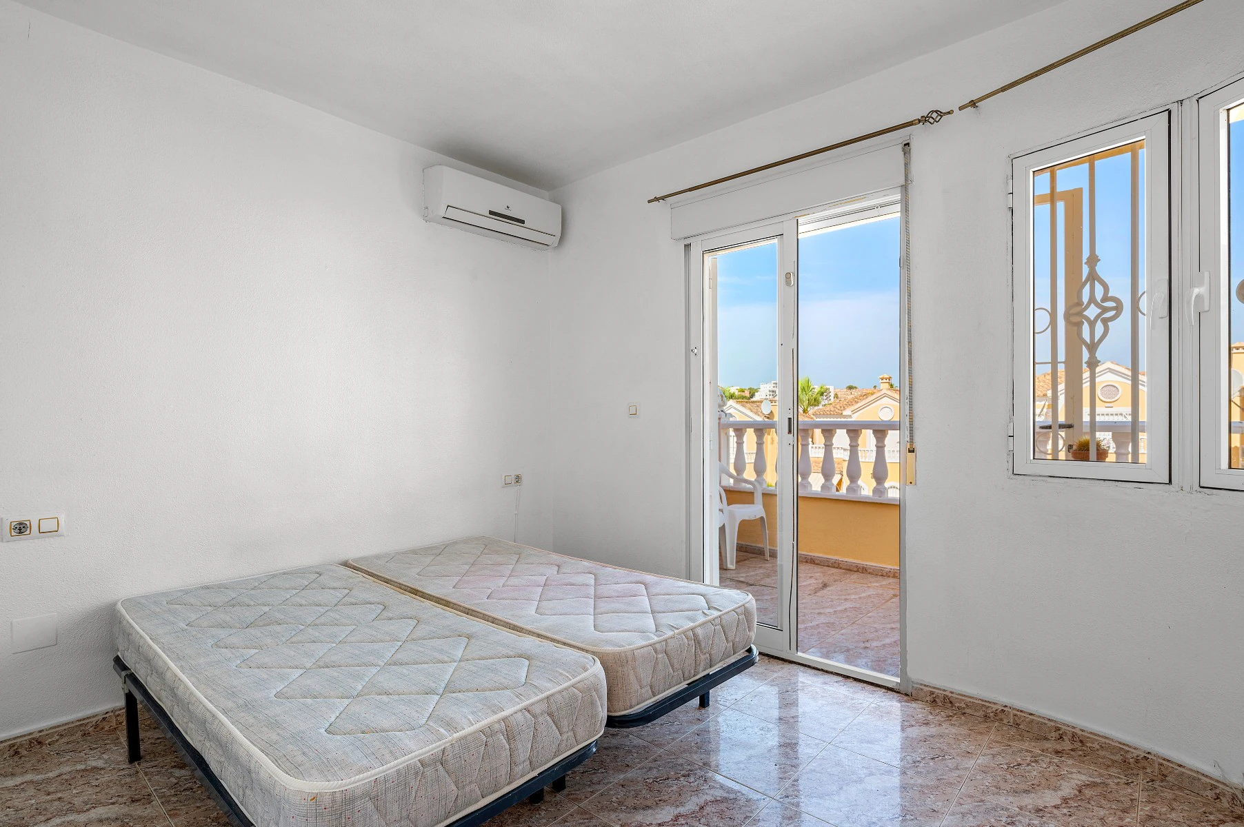 House for sale in Orihuela Costa