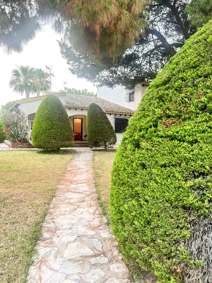 Villa for sale in Orihuela Costa