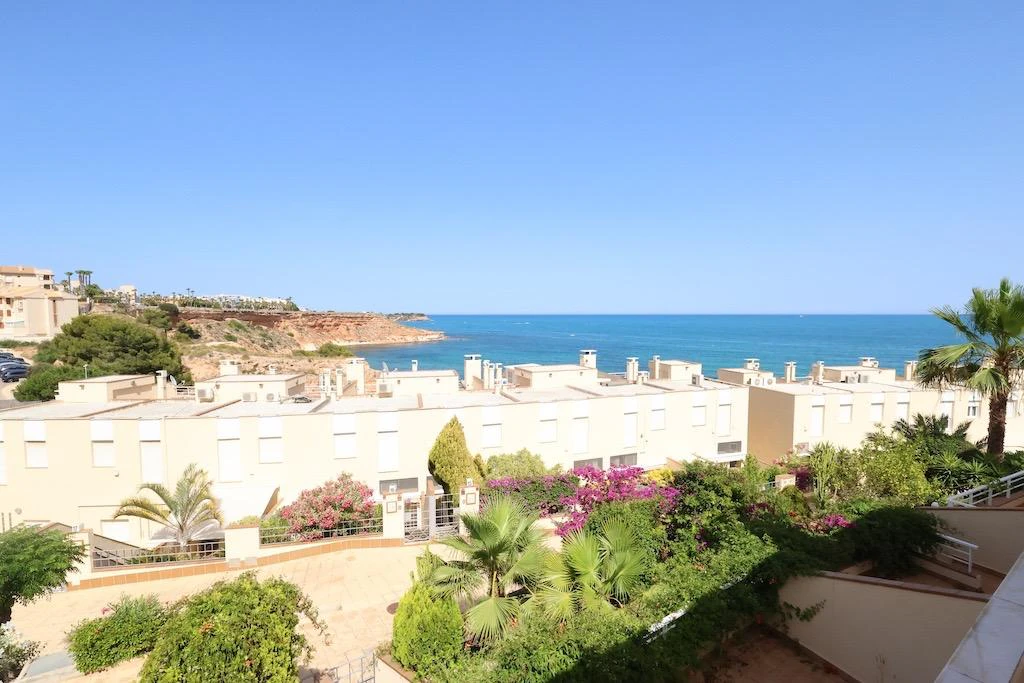 Terraced house for sale in Orihuela Costa