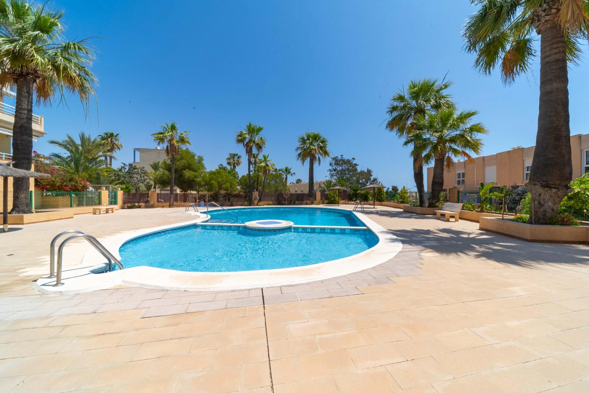 Maison jumelée à la vente à Orihuela Costa