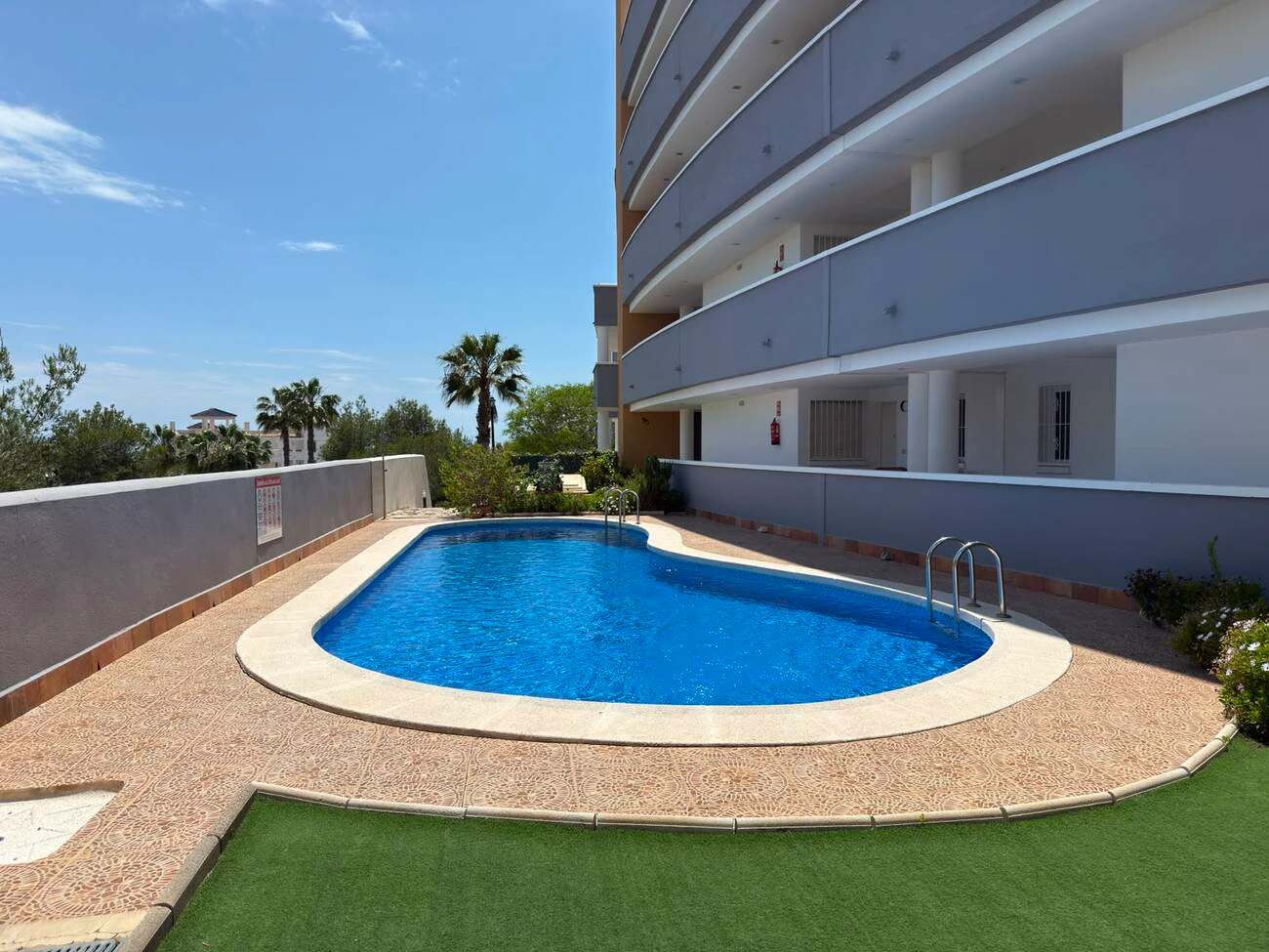 Flat for sale in Villamartin