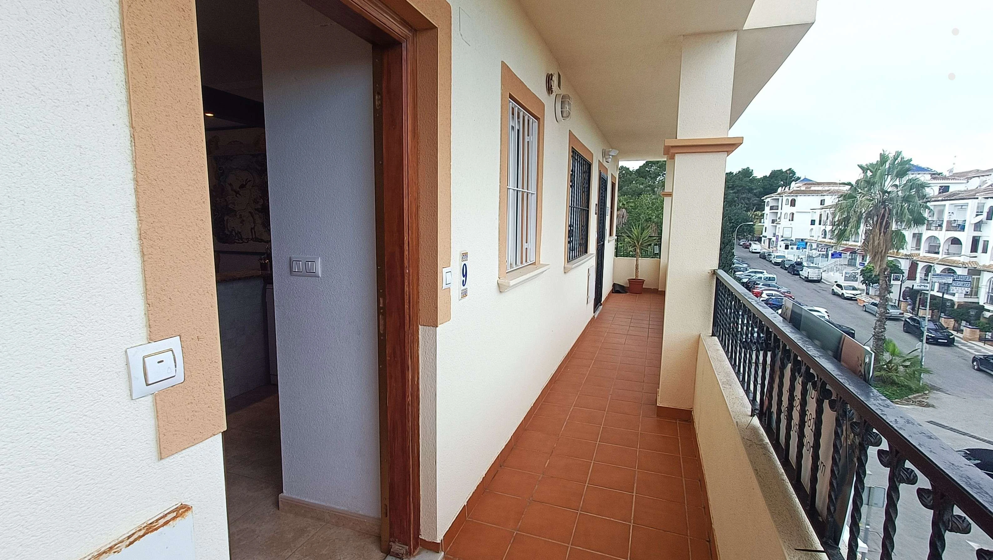 Flat for sale in Villamartin