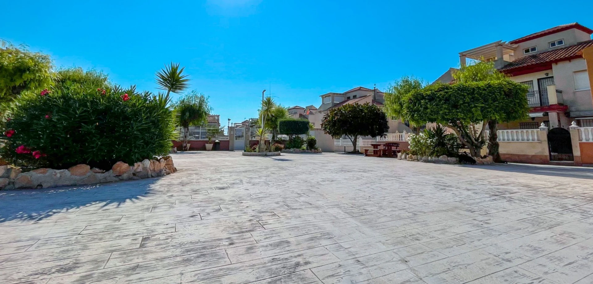 Bungalow for sale in Orihuela Costa