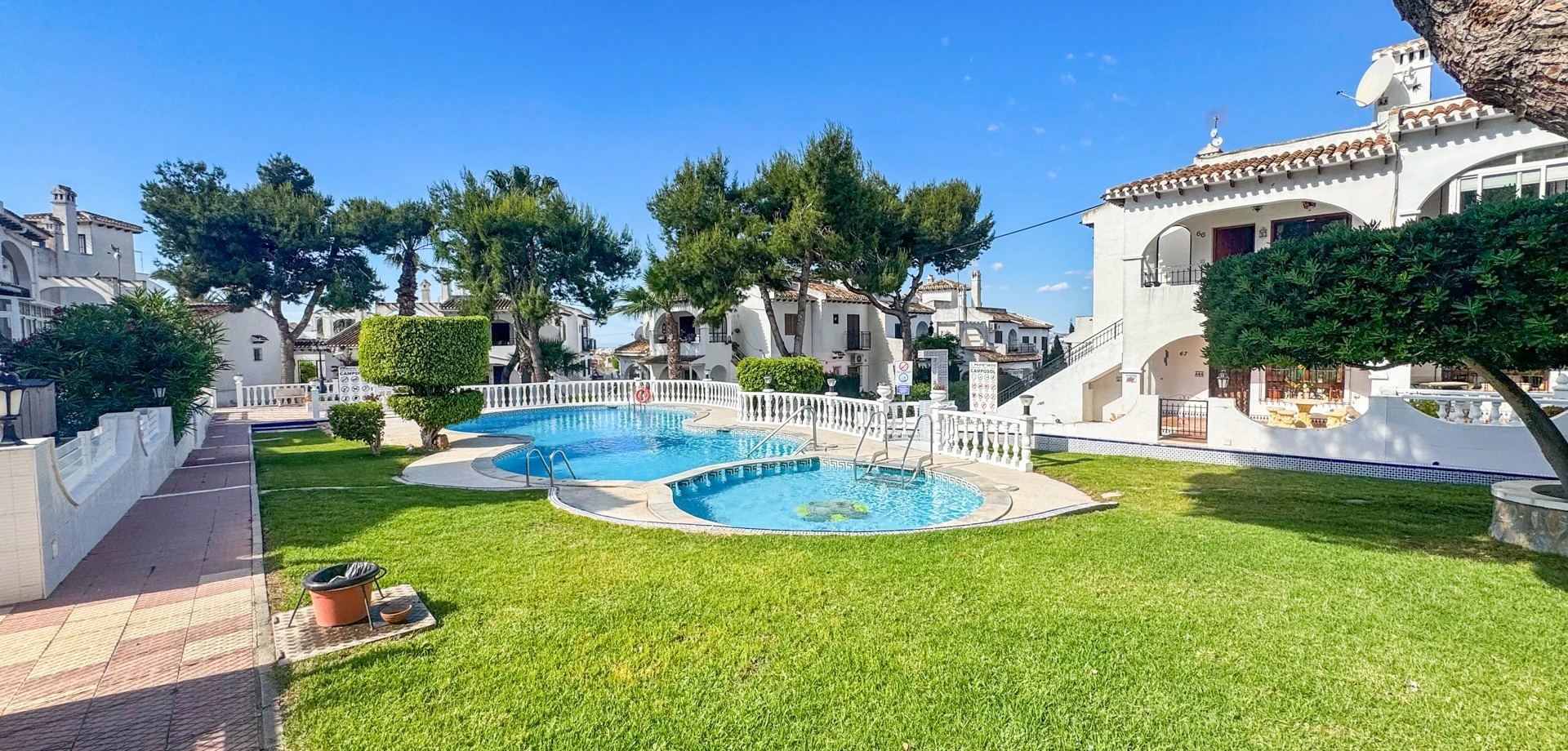 Bungalow for sale in Torrevieja