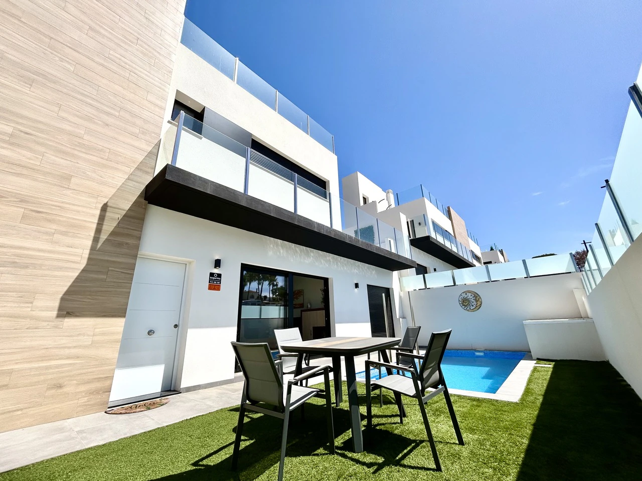 Villa till försäljning i Villamartin