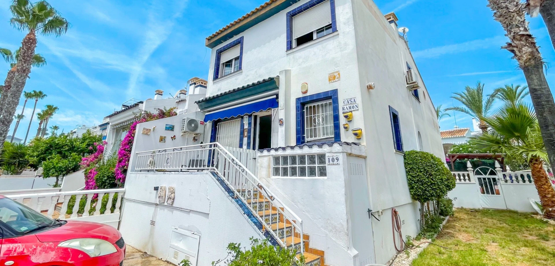 Terraced house for sale in Orihuela Costa