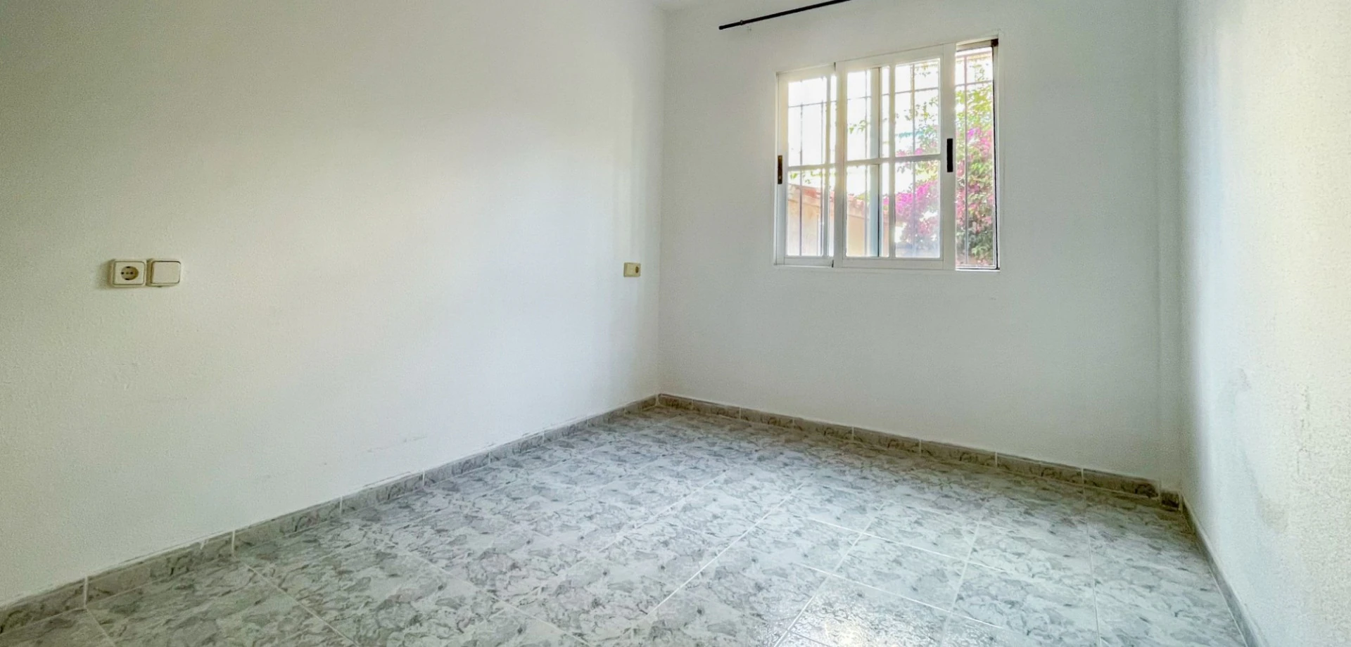 Bungalow for sale in Orihuela Costa