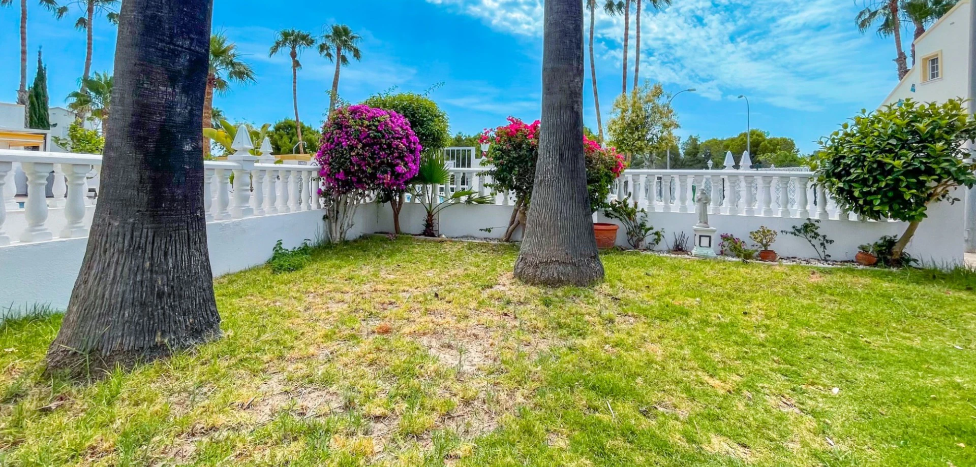 Terraced house for sale in Orihuela Costa