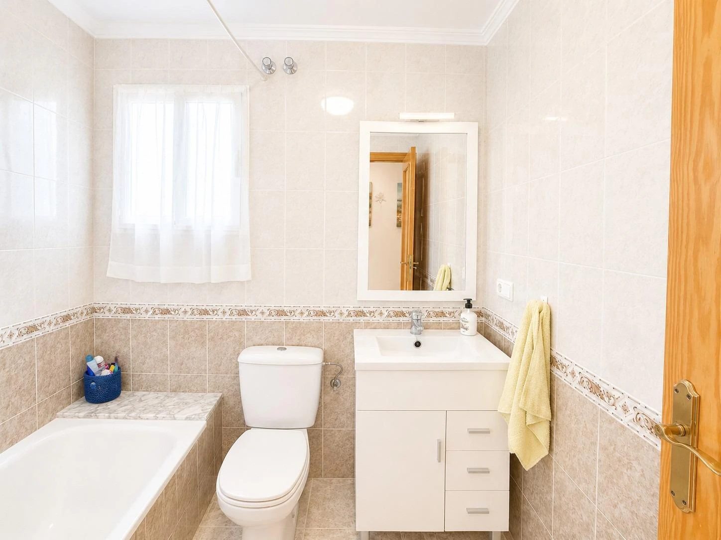 2 bedroom opportunity Playa del Cura
