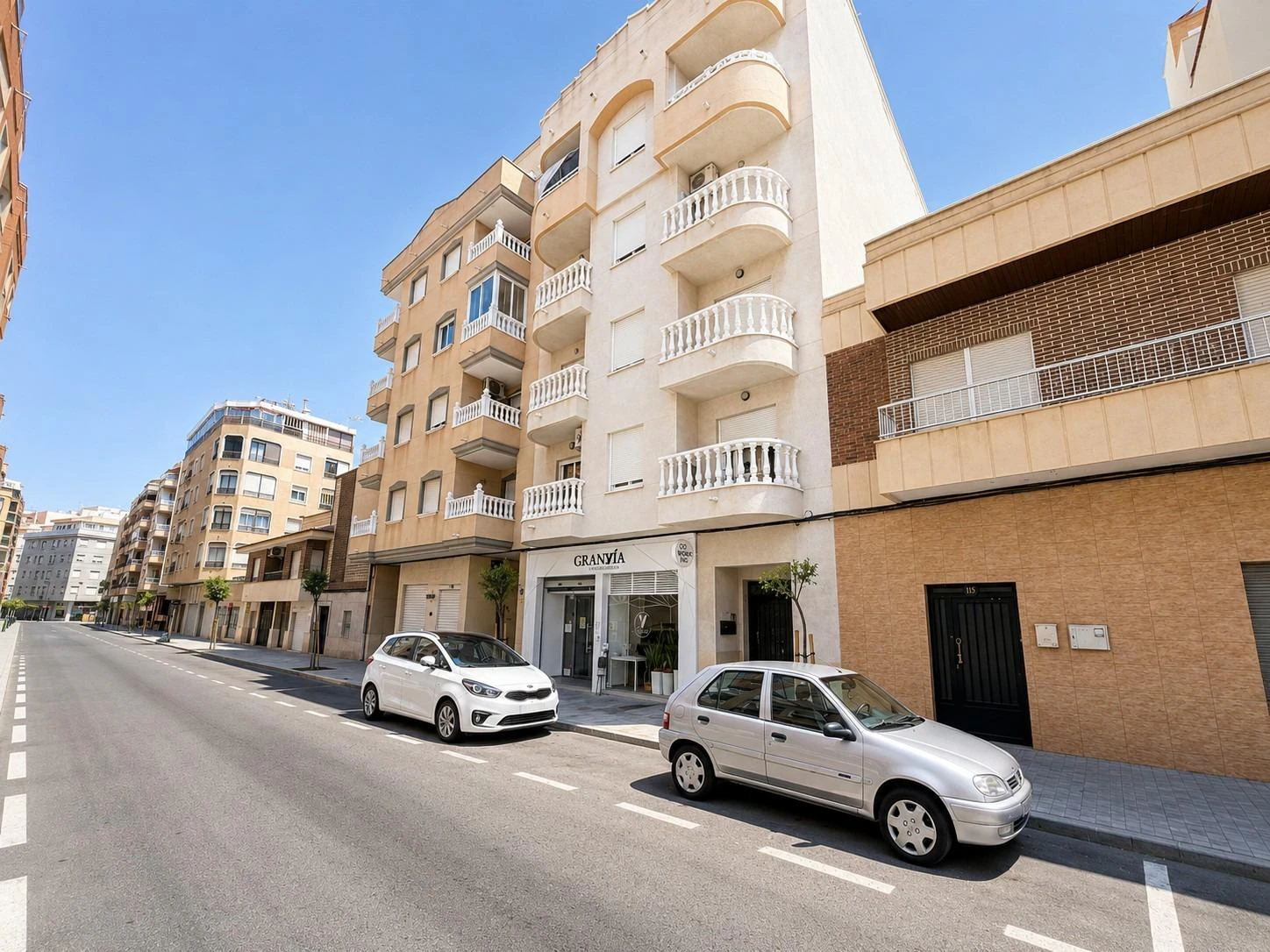 2 bedroom opportunity Playa del Cura