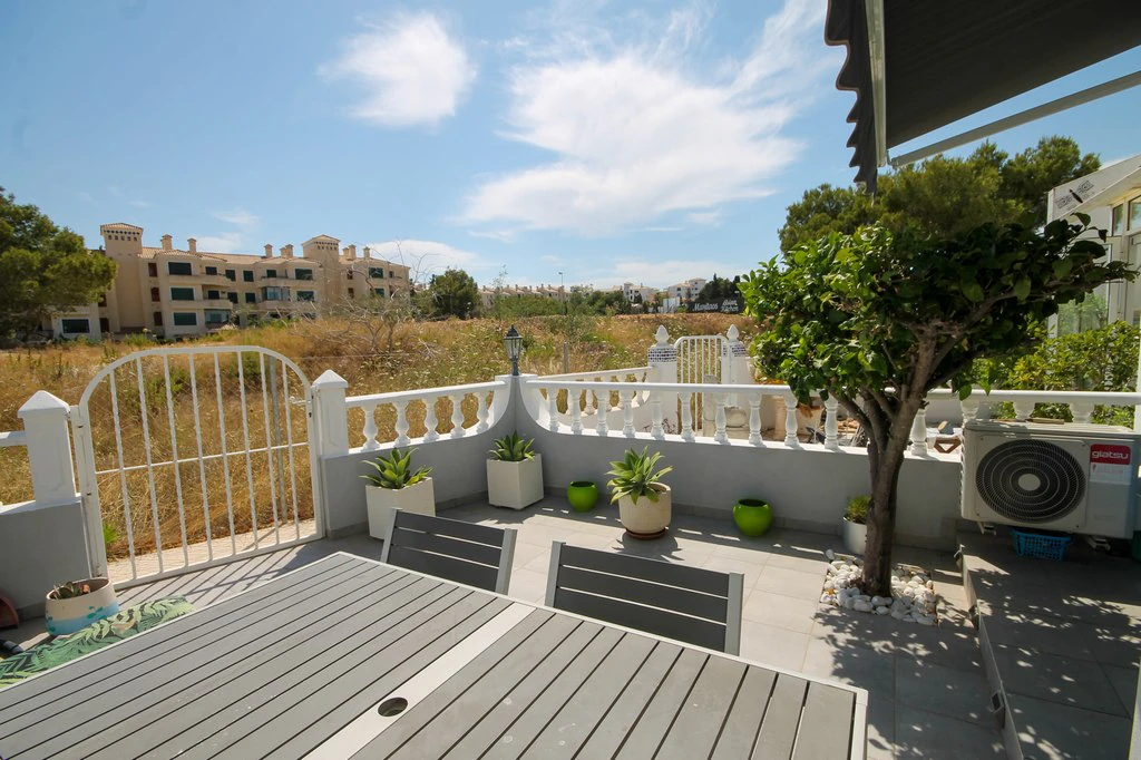 Terraced house for sale in Orihuela Costa