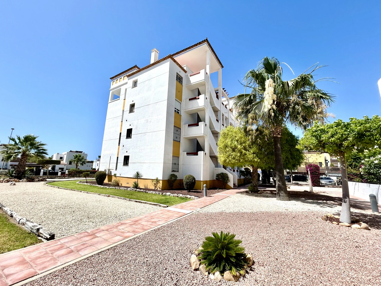 Flat for sale in Villamartin