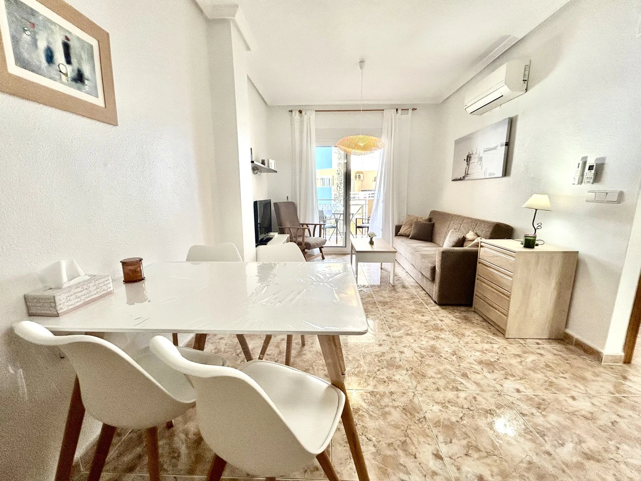 Platt till försäljning i Cabo Roig