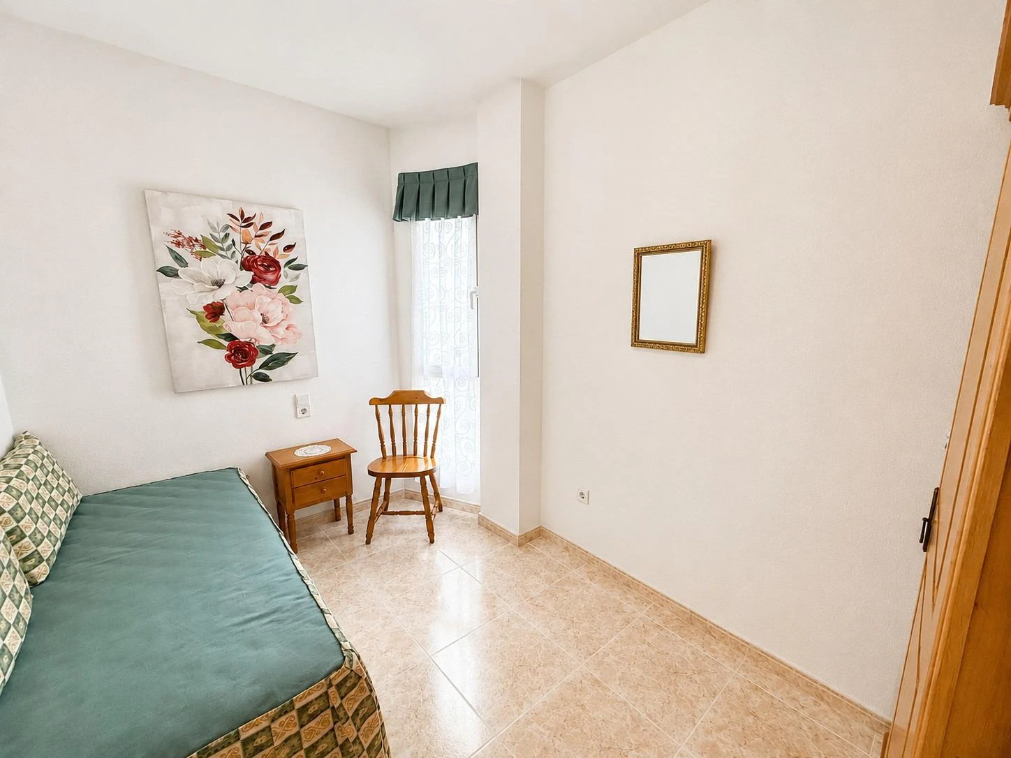 2 bedroom opportunity Playa del Cura