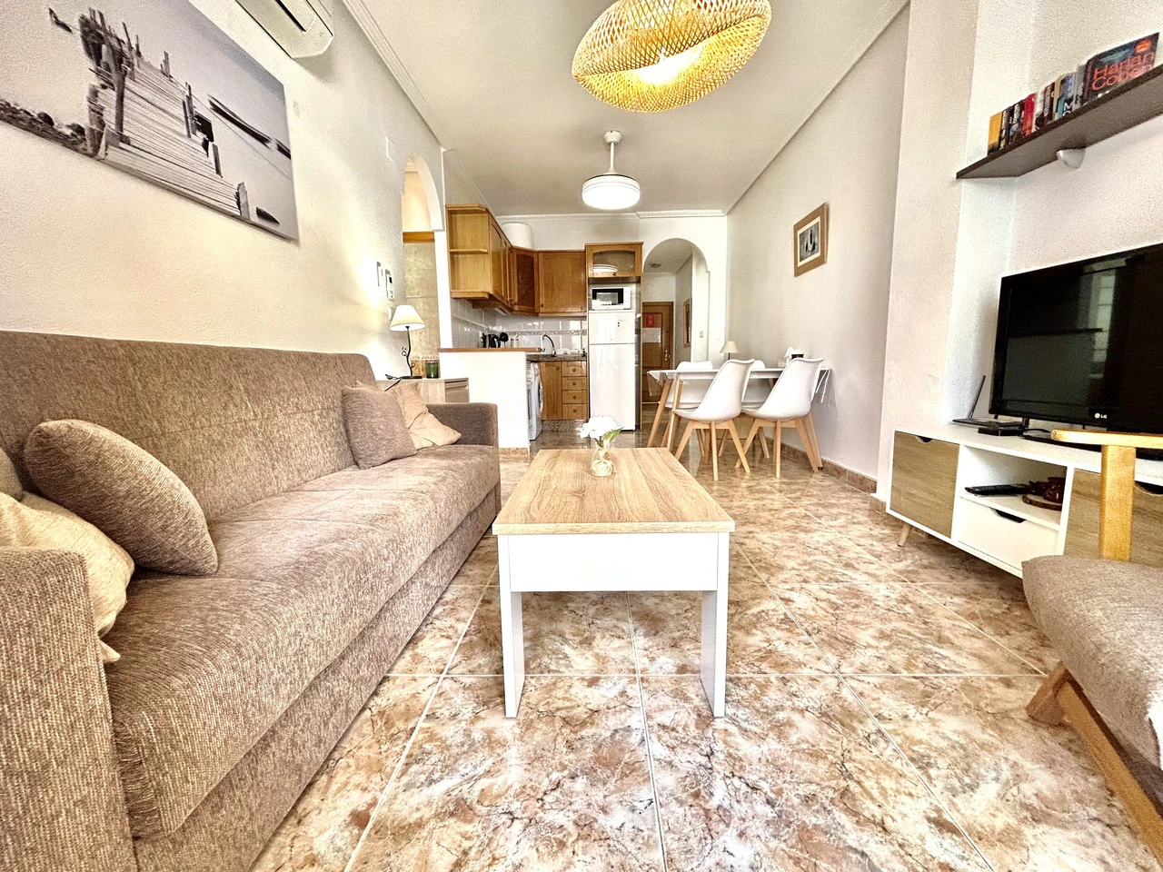Platt till försäljning i Cabo Roig
