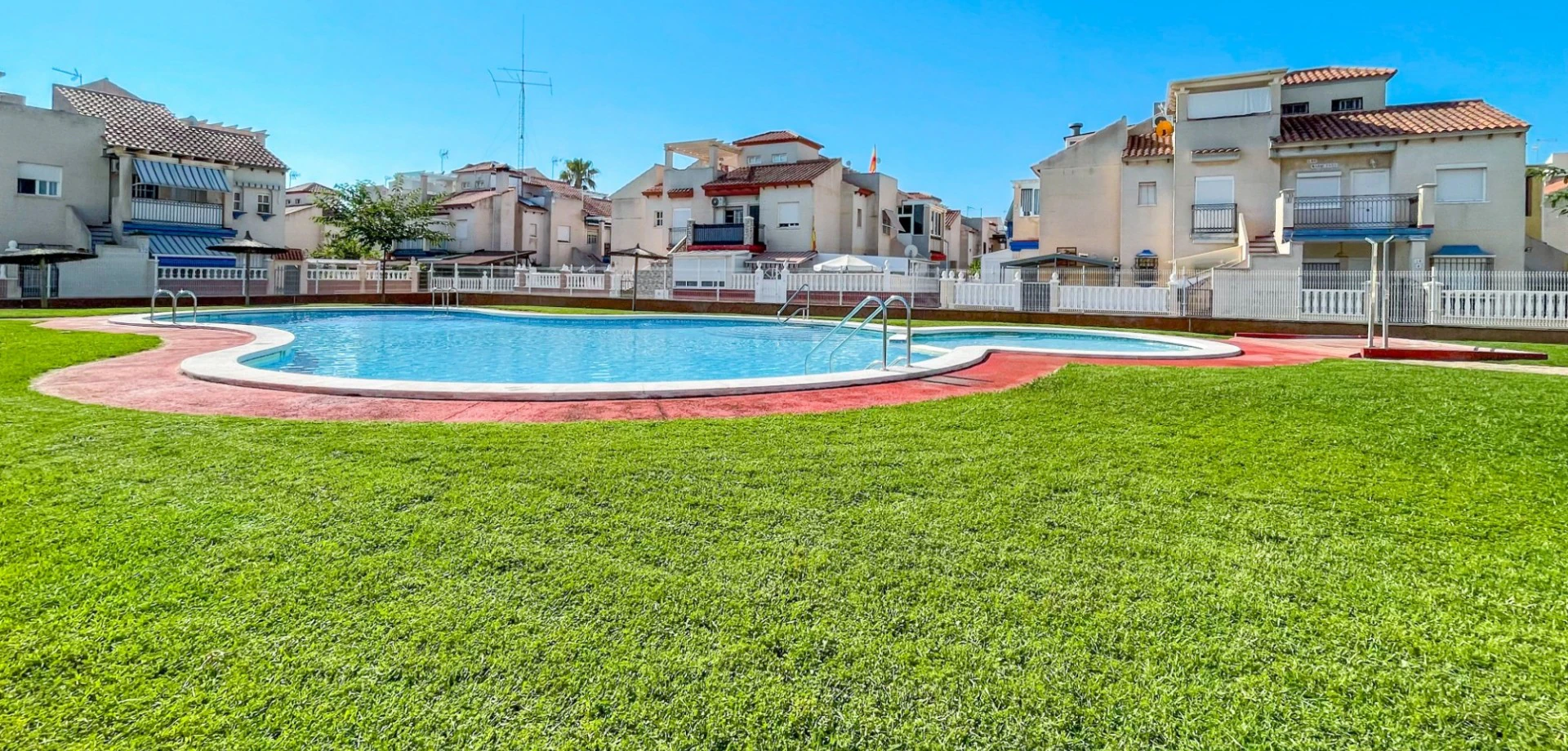 Bungalow for sale in Orihuela Costa