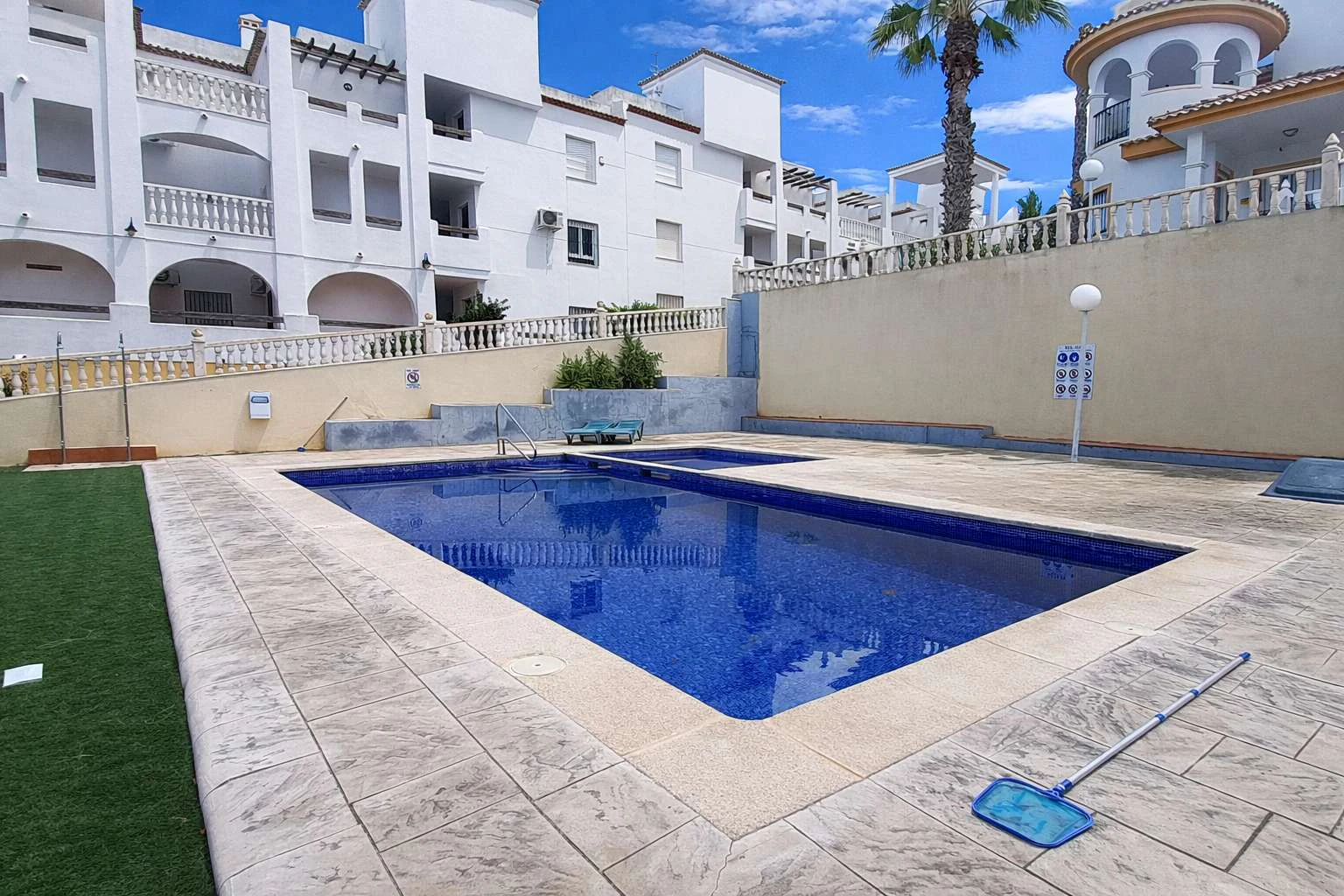 Flat for sale in Villamartin