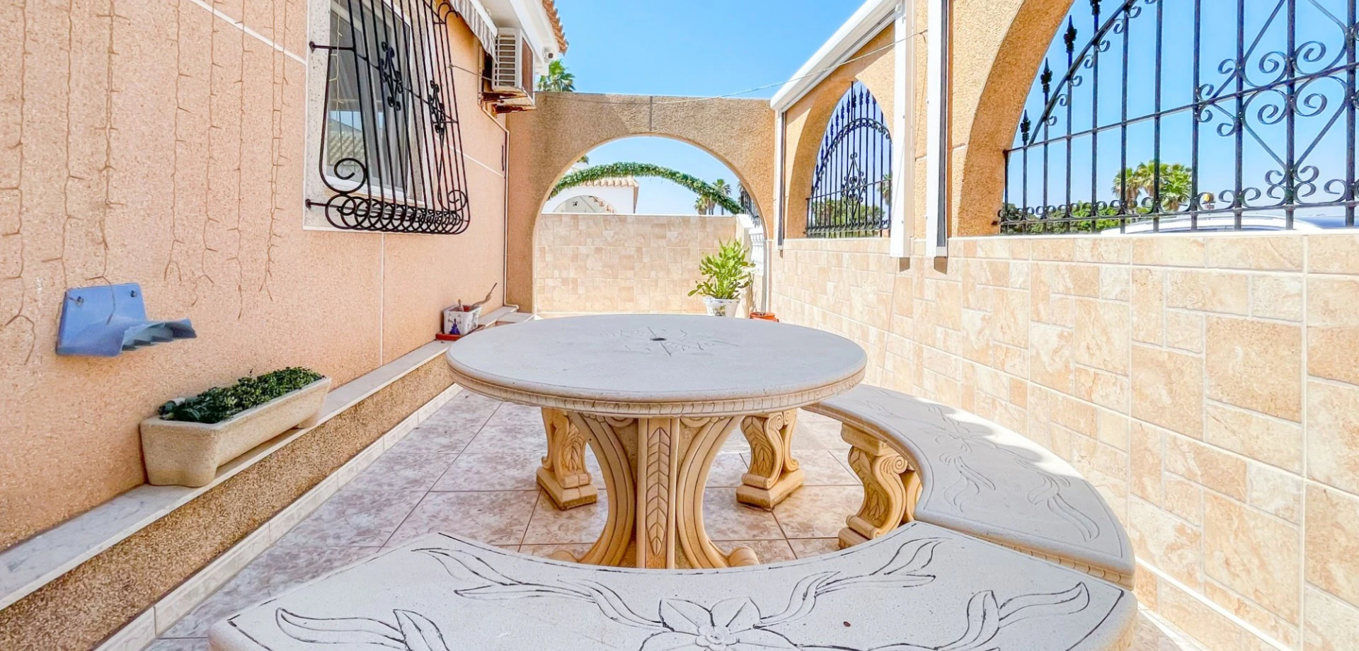 Bungalow for sale in Los Alcazares