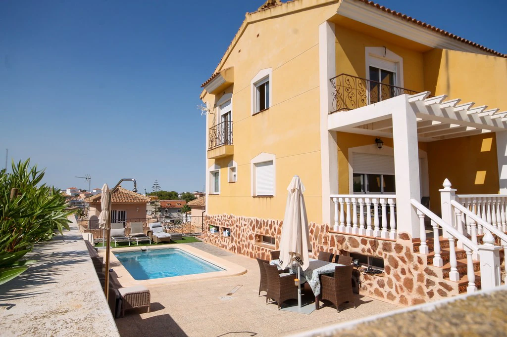 Terraced house for sale in San Miguel De Salinas
