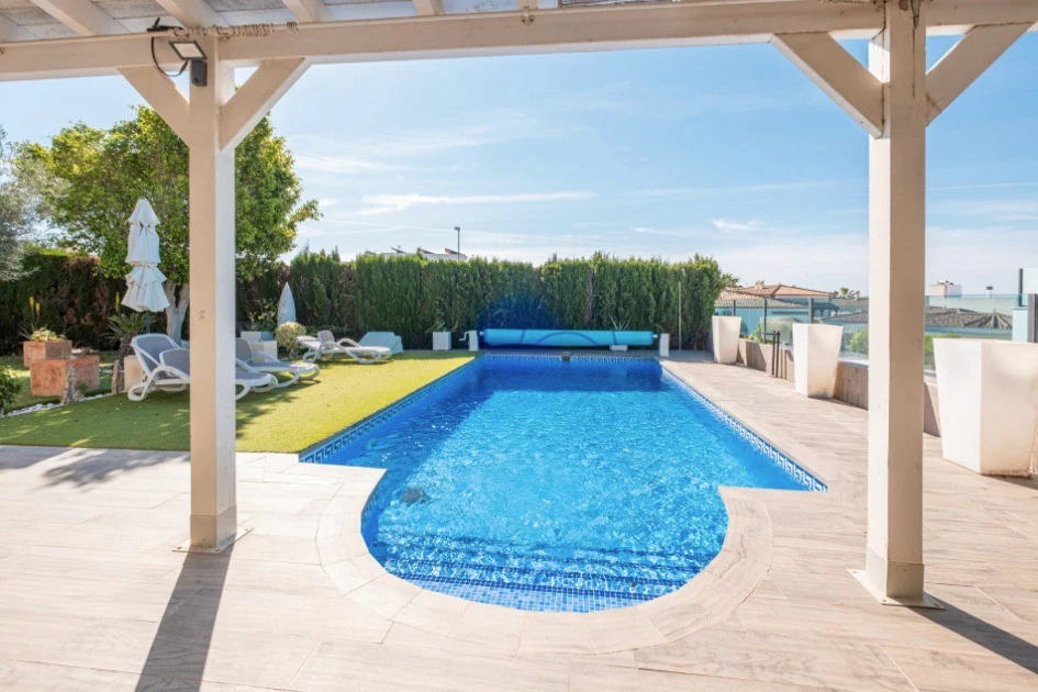Villa for sale in San Fulgencio