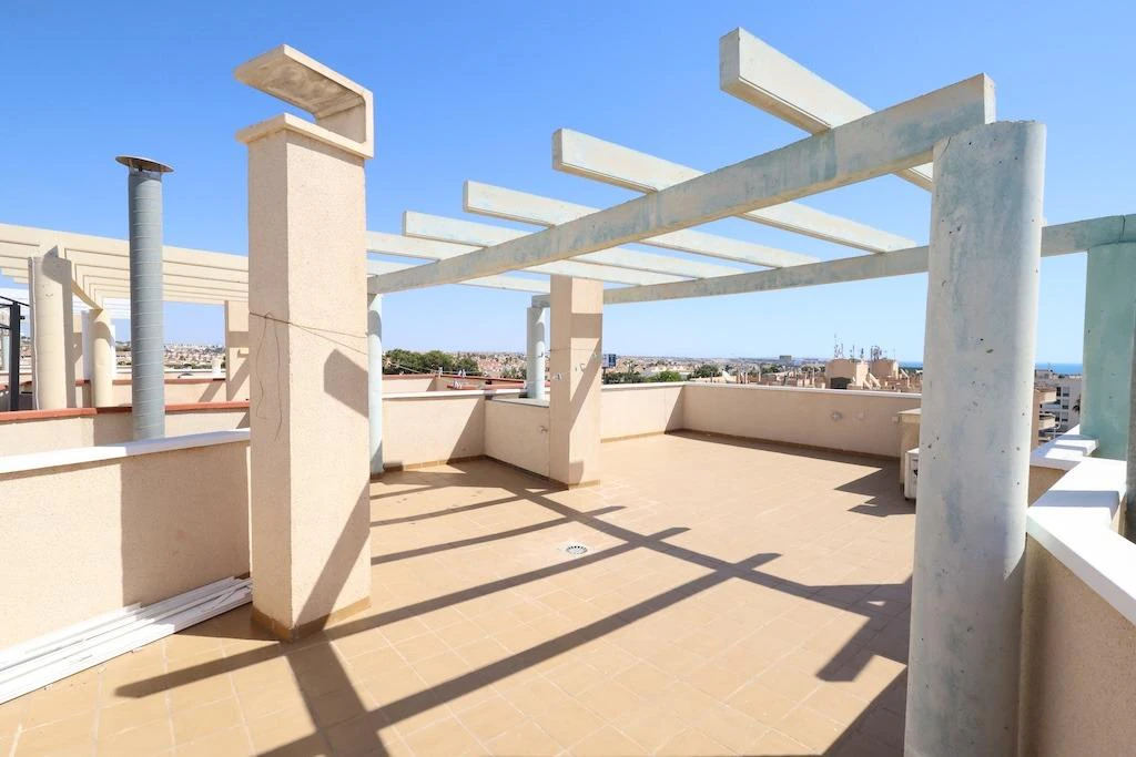 Penthouse for sale in Orihuela Costa
