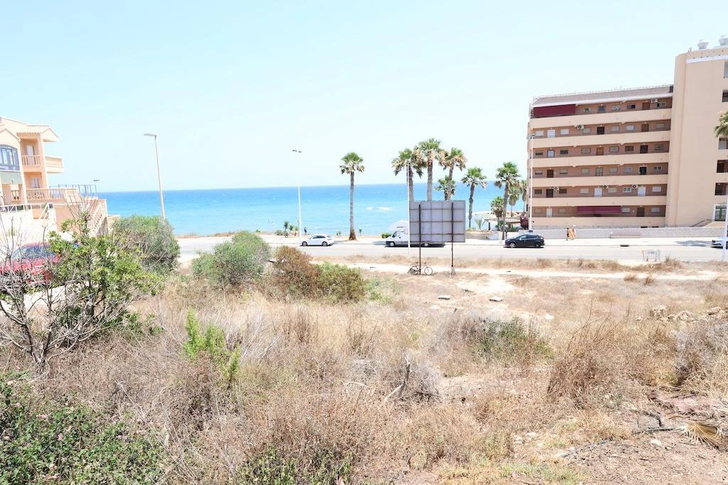 Plot for sale in Torrevieja