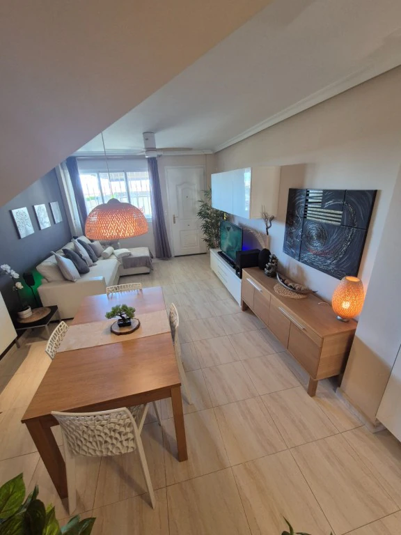 Casa adosada en venta en Lomas De Cabo Roig