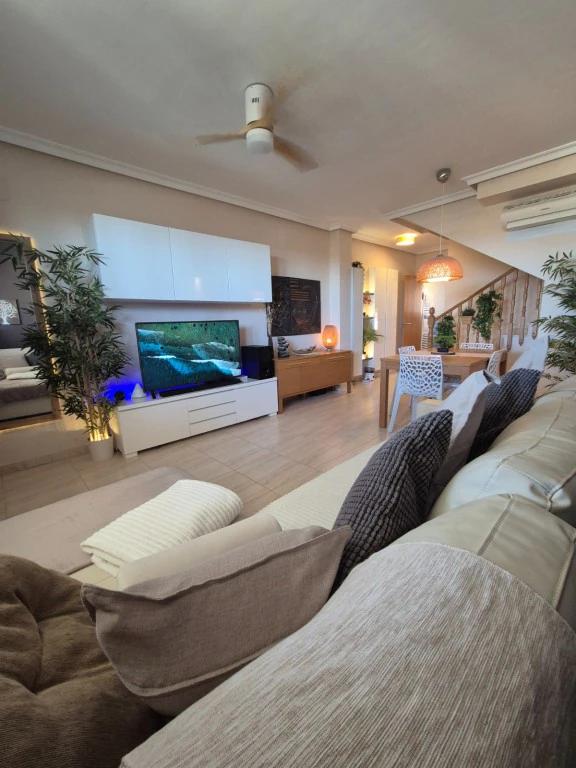 Casa adosada en venta en Lomas De Cabo Roig