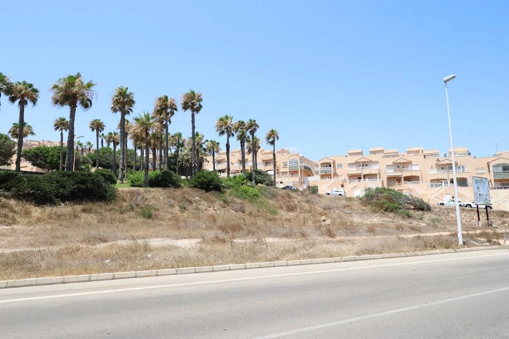 Plot for sale in Torrevieja
