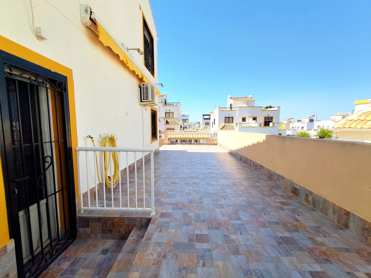 Casa plurifamiliare in vendita a Los Altos