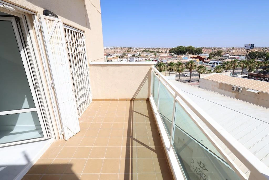 Penthouse for sale in Orihuela Costa