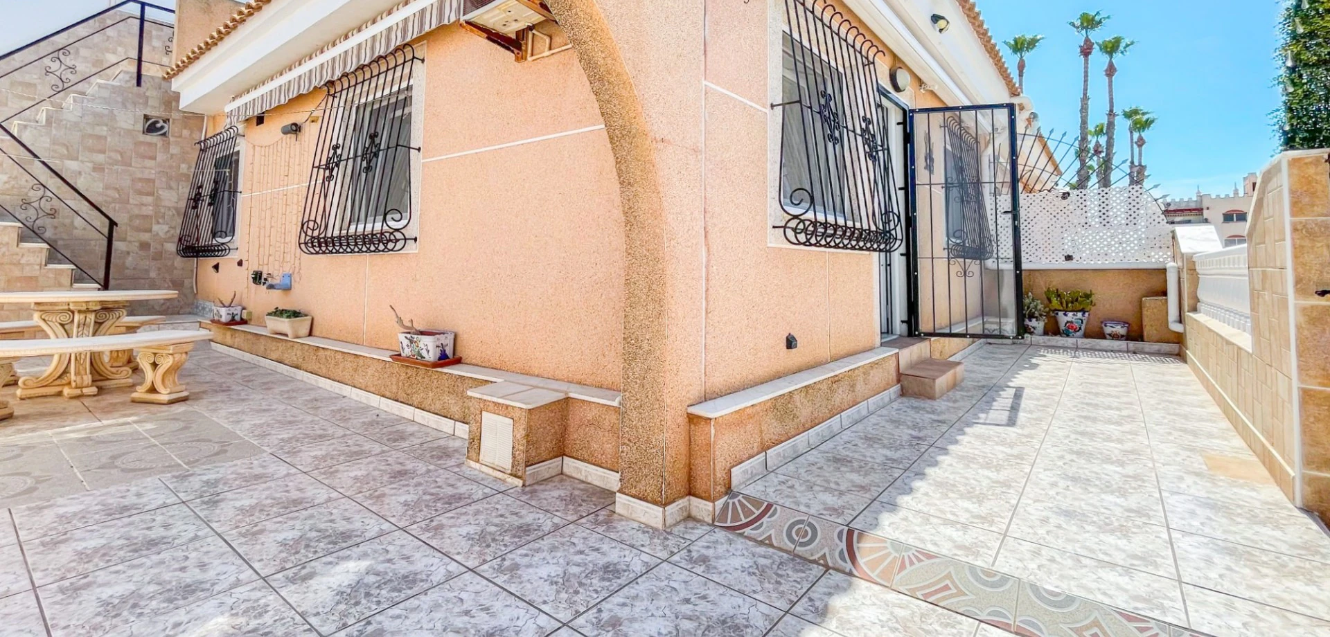 Bungalow à la vente à Los Alcazares