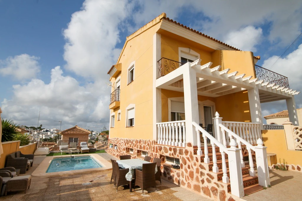 Terraced house for sale in San Miguel De Salinas