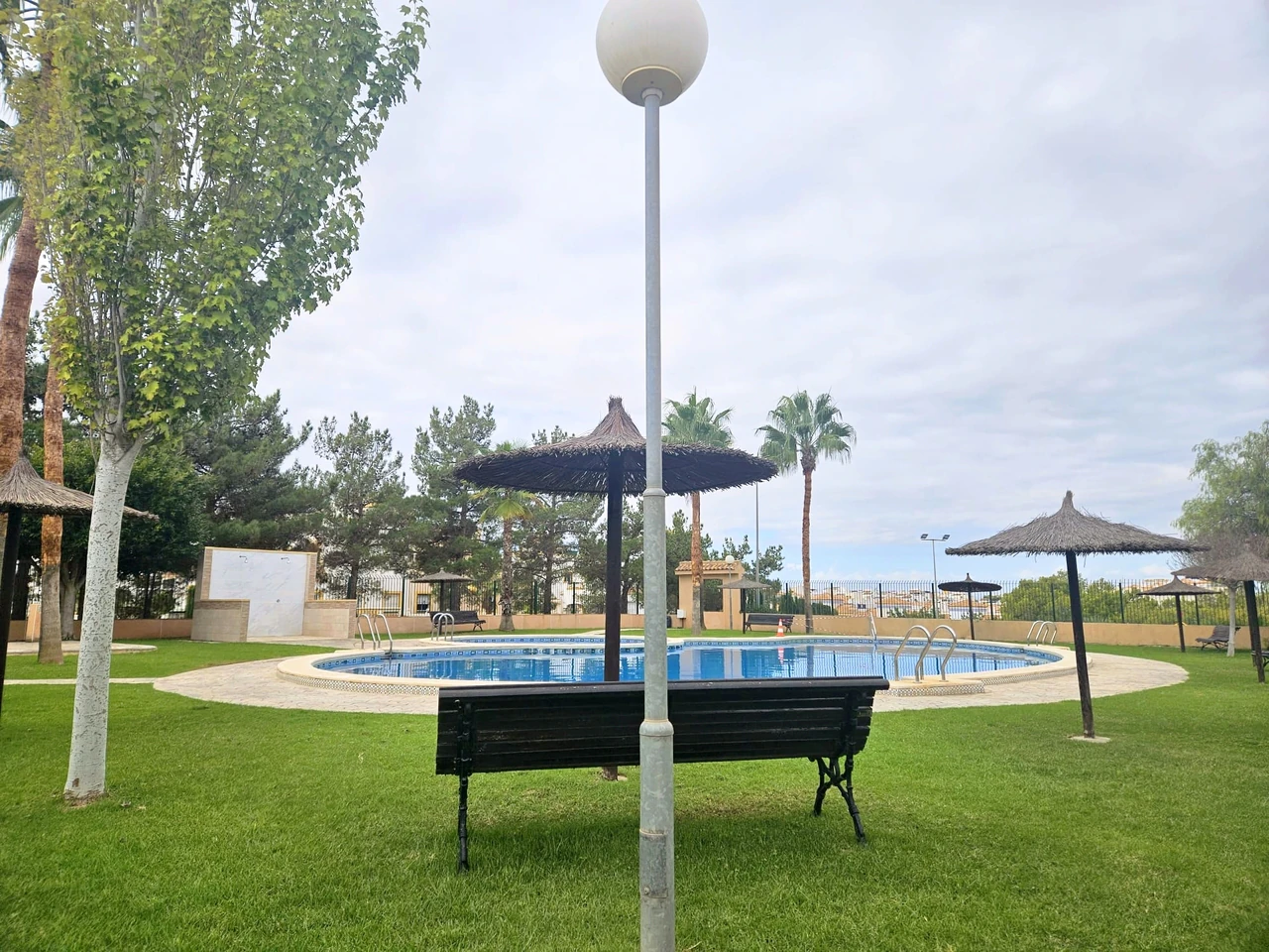Casa plurifamiliare in vendita a Los Altos