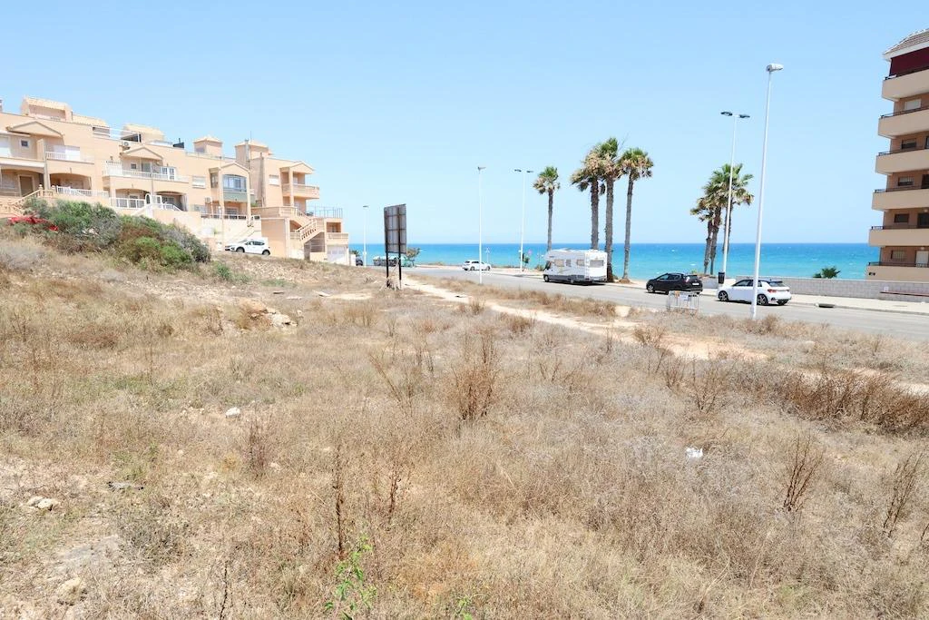 Plot for sale in Torrevieja