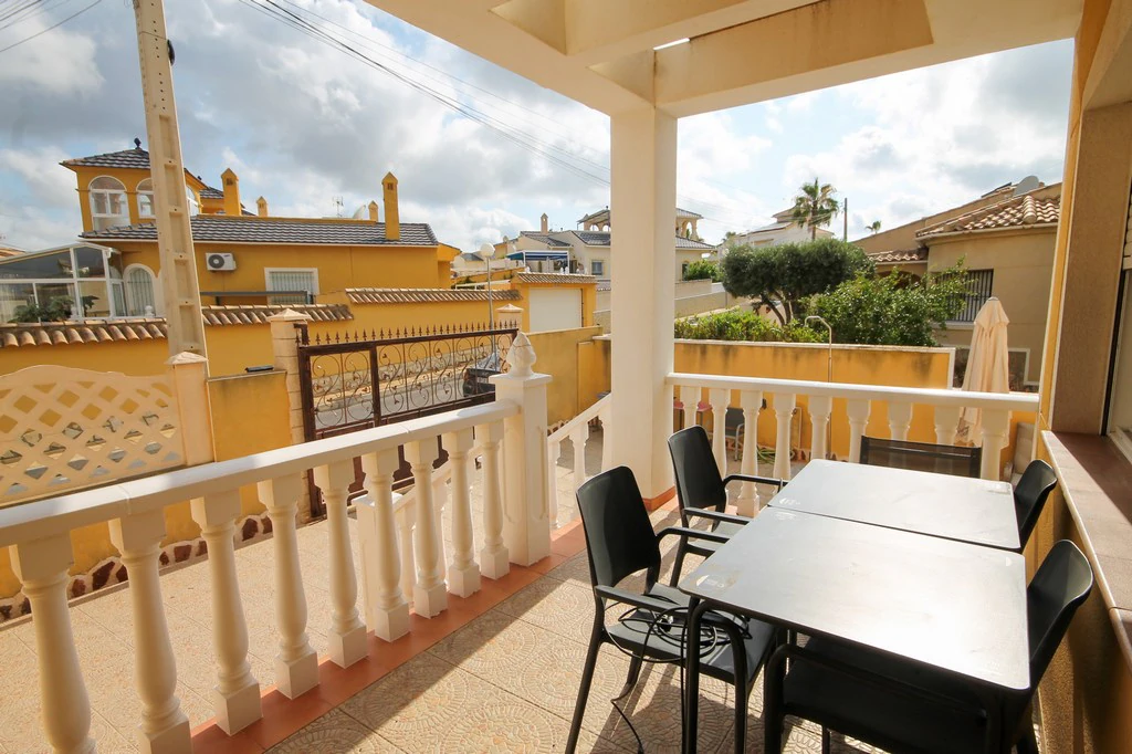 Terraced house for sale in San Miguel De Salinas