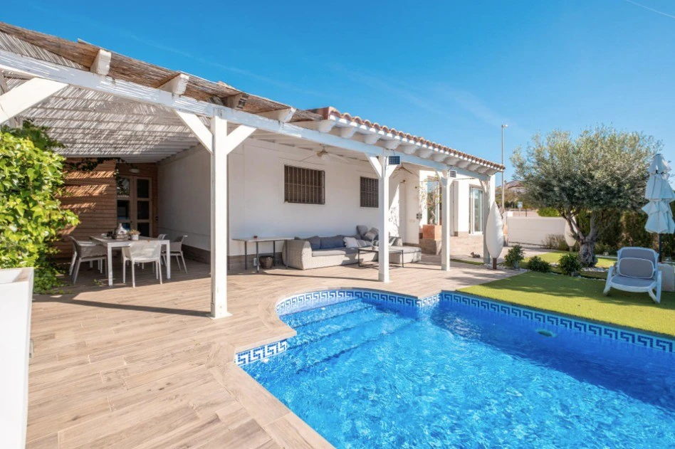 Villa for sale in San Fulgencio