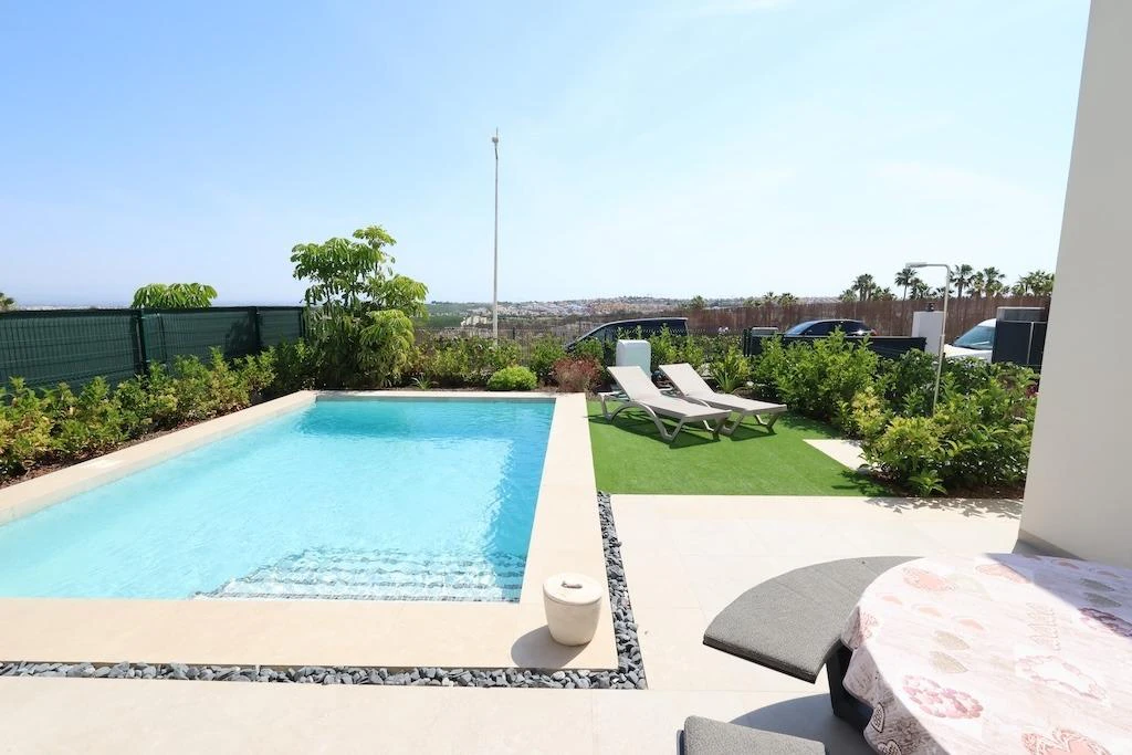 Villa à la vente à Algorfa