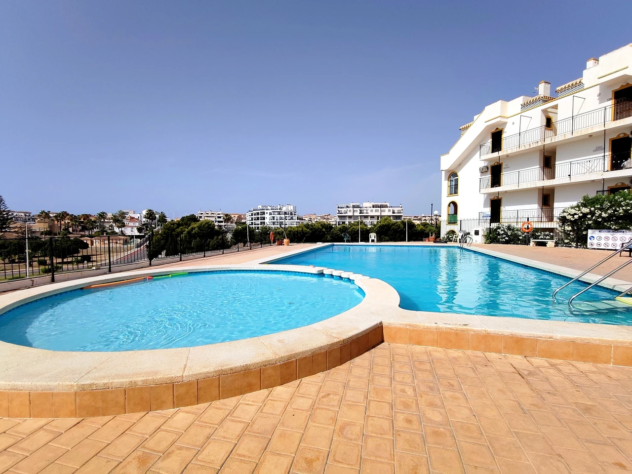 Flat for sale in La Zenia