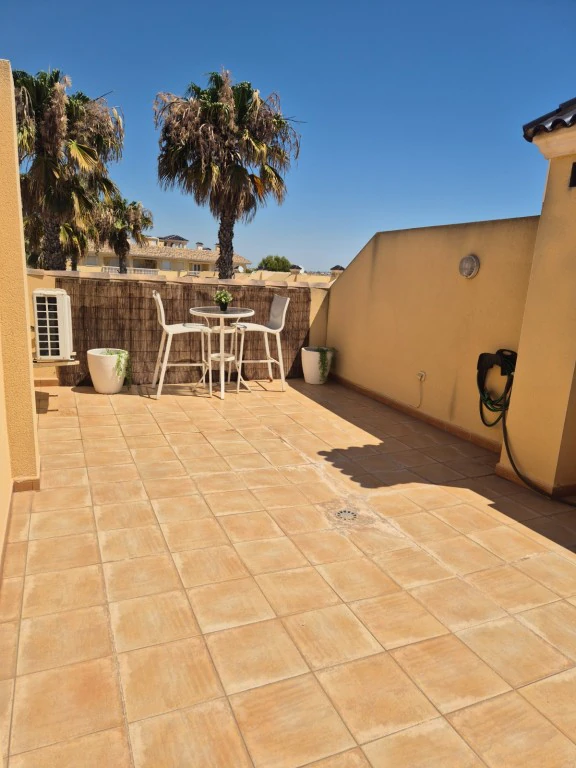 Casa adosada en venta en Lomas De Cabo Roig