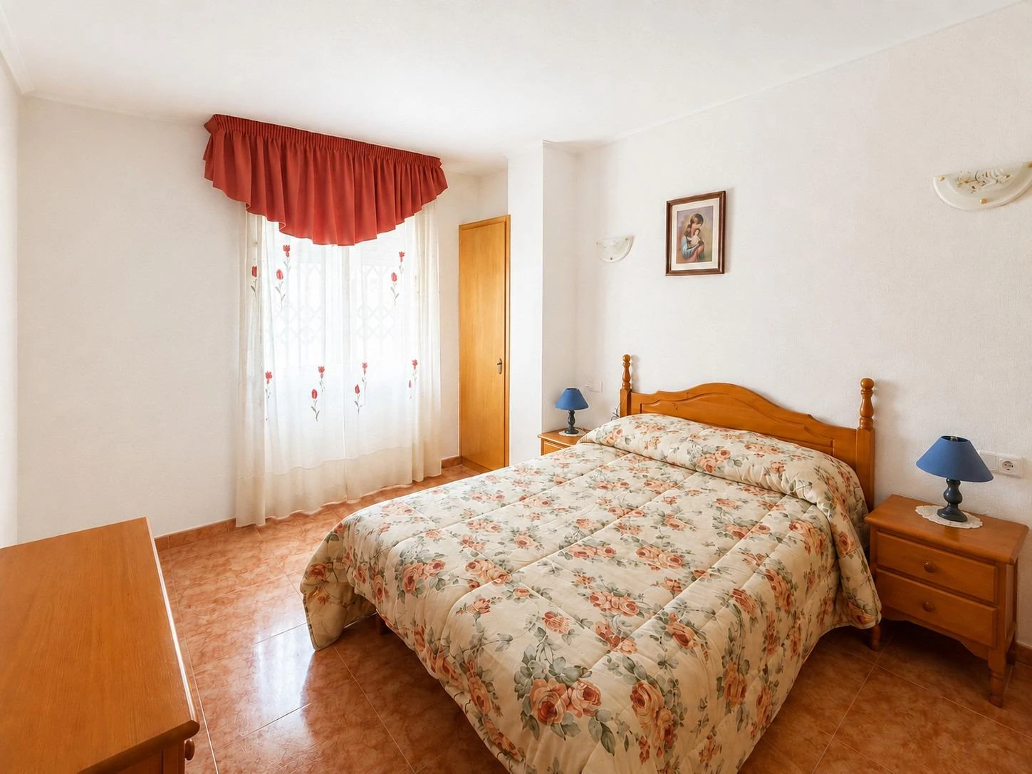 Opportunity for a 2-bedroom apartment with a pool
