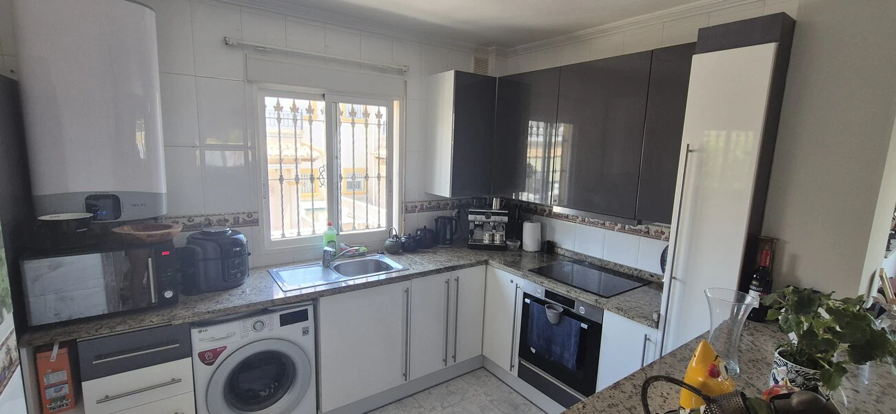Villa for sale in Villamartin